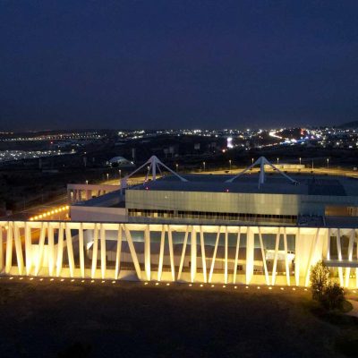 Fachada del complejo Querétaro Teatro Metropolitano y Querétaro Centro de Congresos